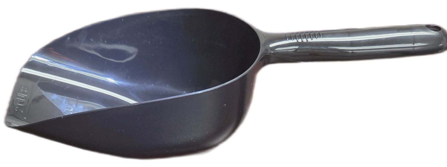 Multi use black scoop